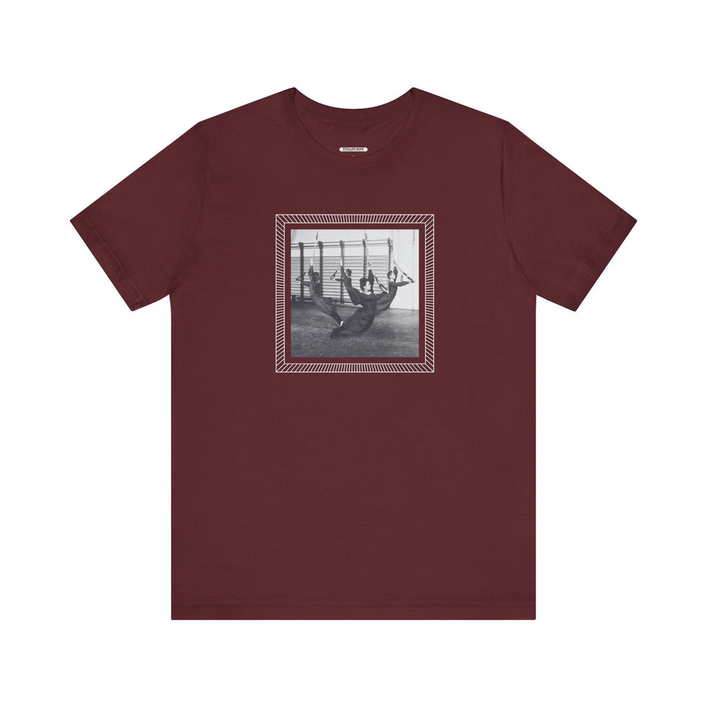 On the Rings 1902 Vintage Graphic T-Shirt product image 8