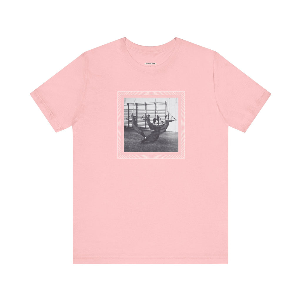On the Rings 1902 Vintage Graphic T-Shirt product image 7