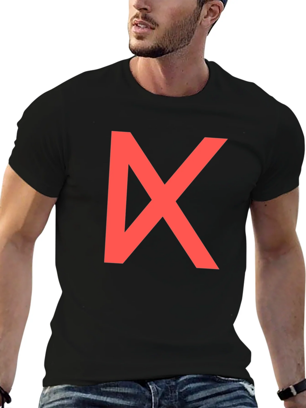 Bold Red Geometric Graphic Print Black T-Shirt product image 6