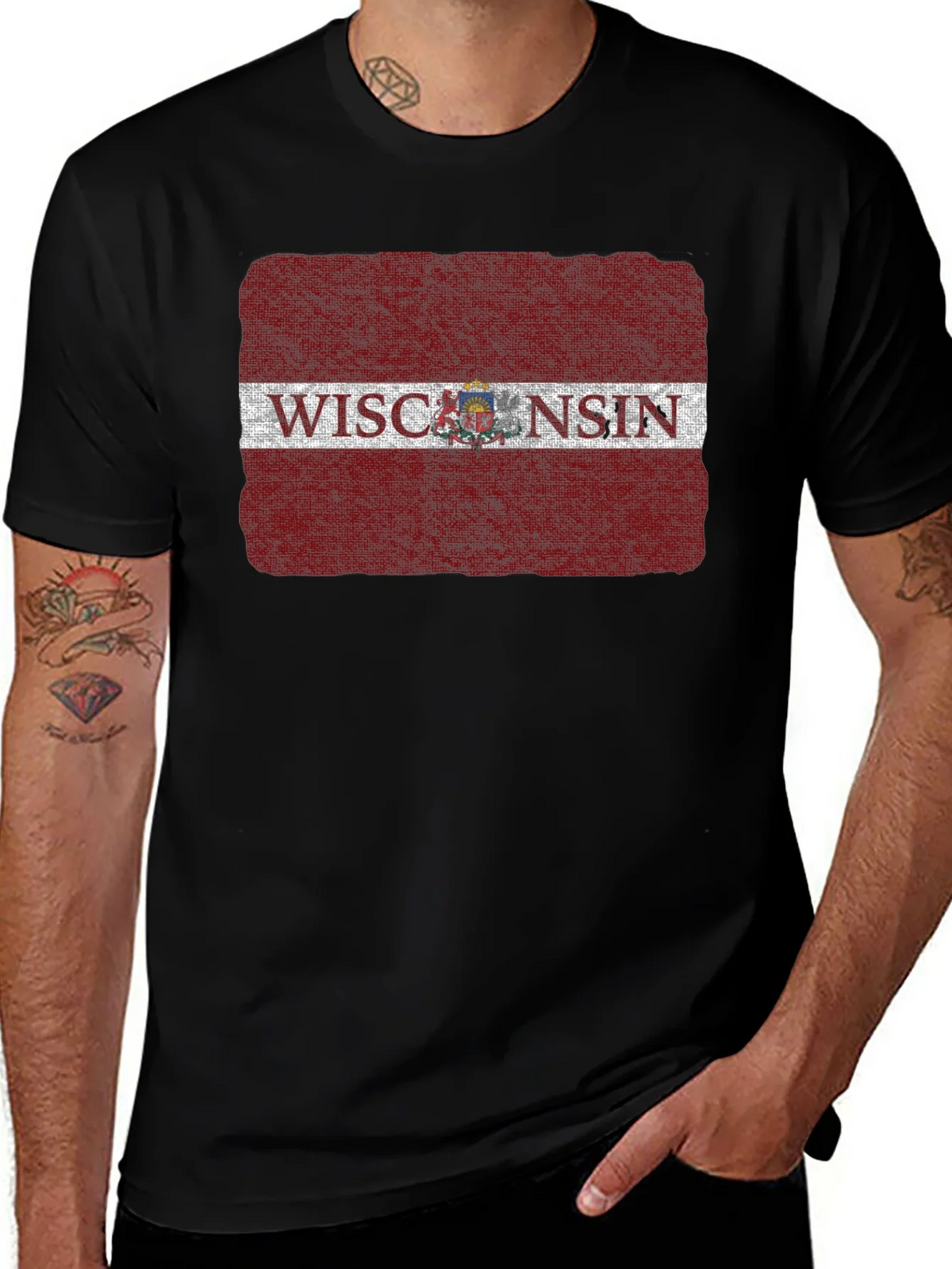 Wisconsin State Flag Graphic Tee - Distressed Print product image 1