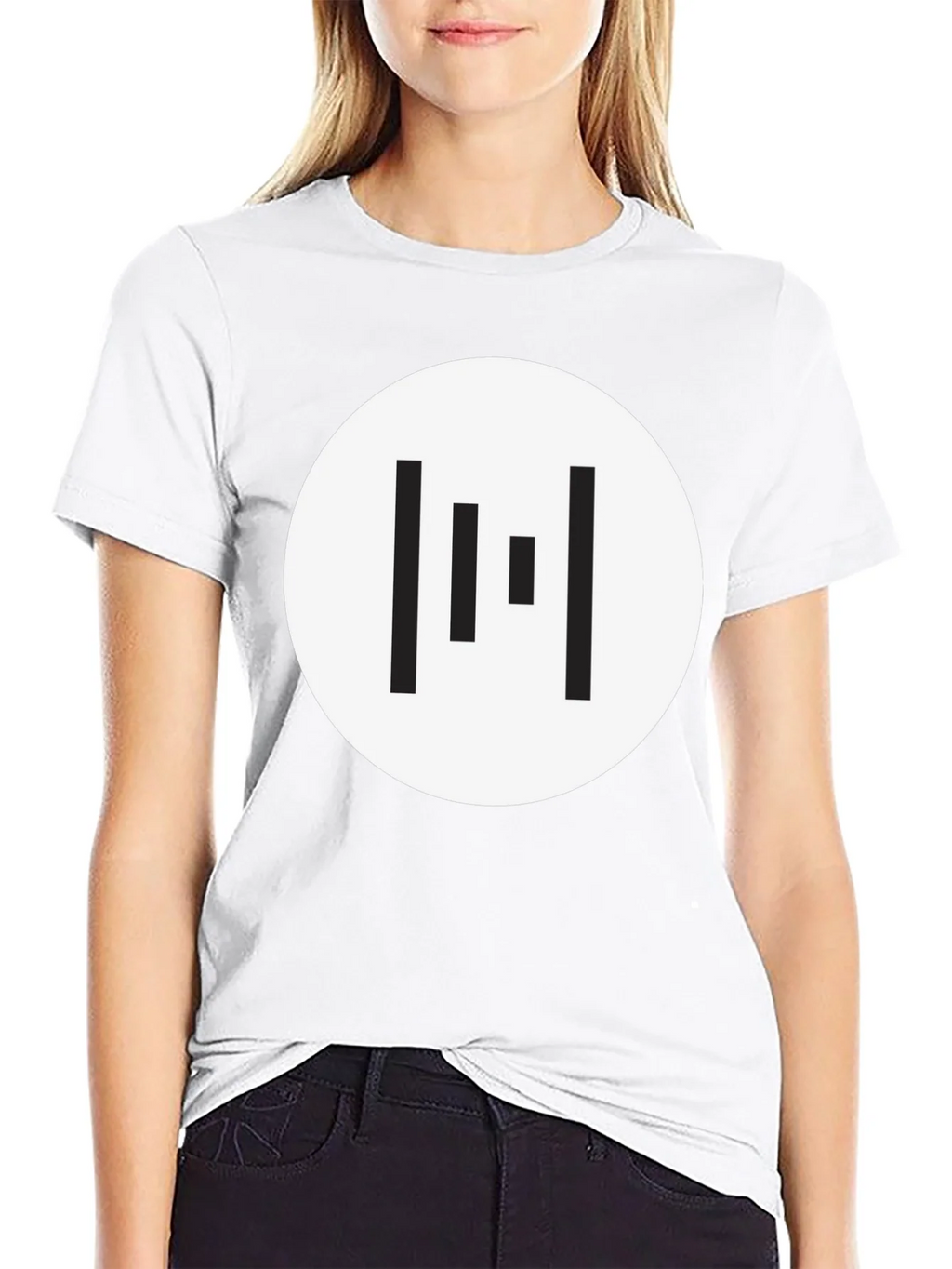 Minimalist Geometric T-Shirt - Black product image 8