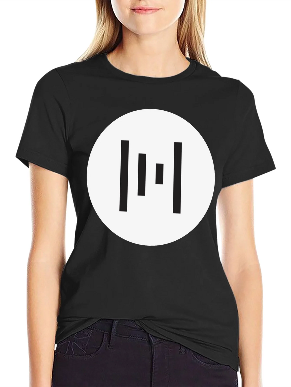 Minimalist Geometric T-Shirt - Black product image 2