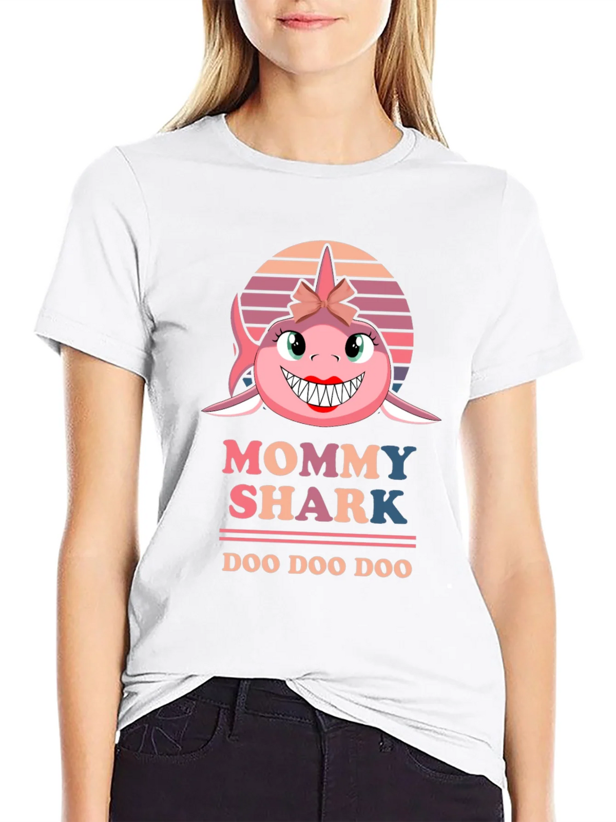 Mommy Shark Doo T-Shirt product image 4